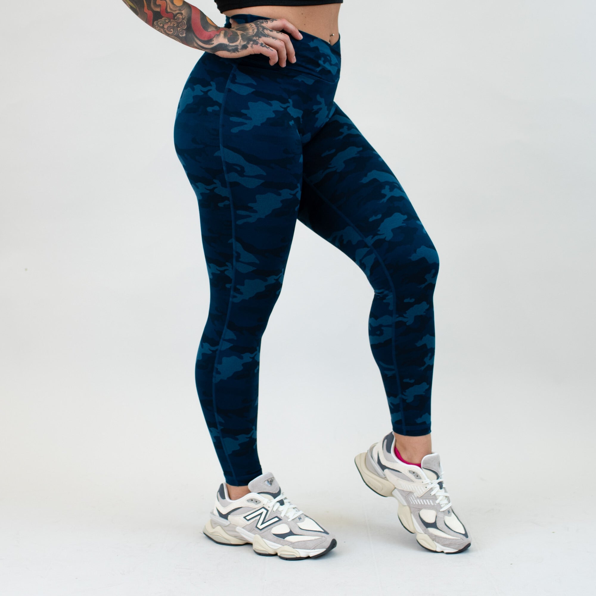 Heather Sailor Blue Camo V Waistband Leggings 7/8 25" - Mid High Rise