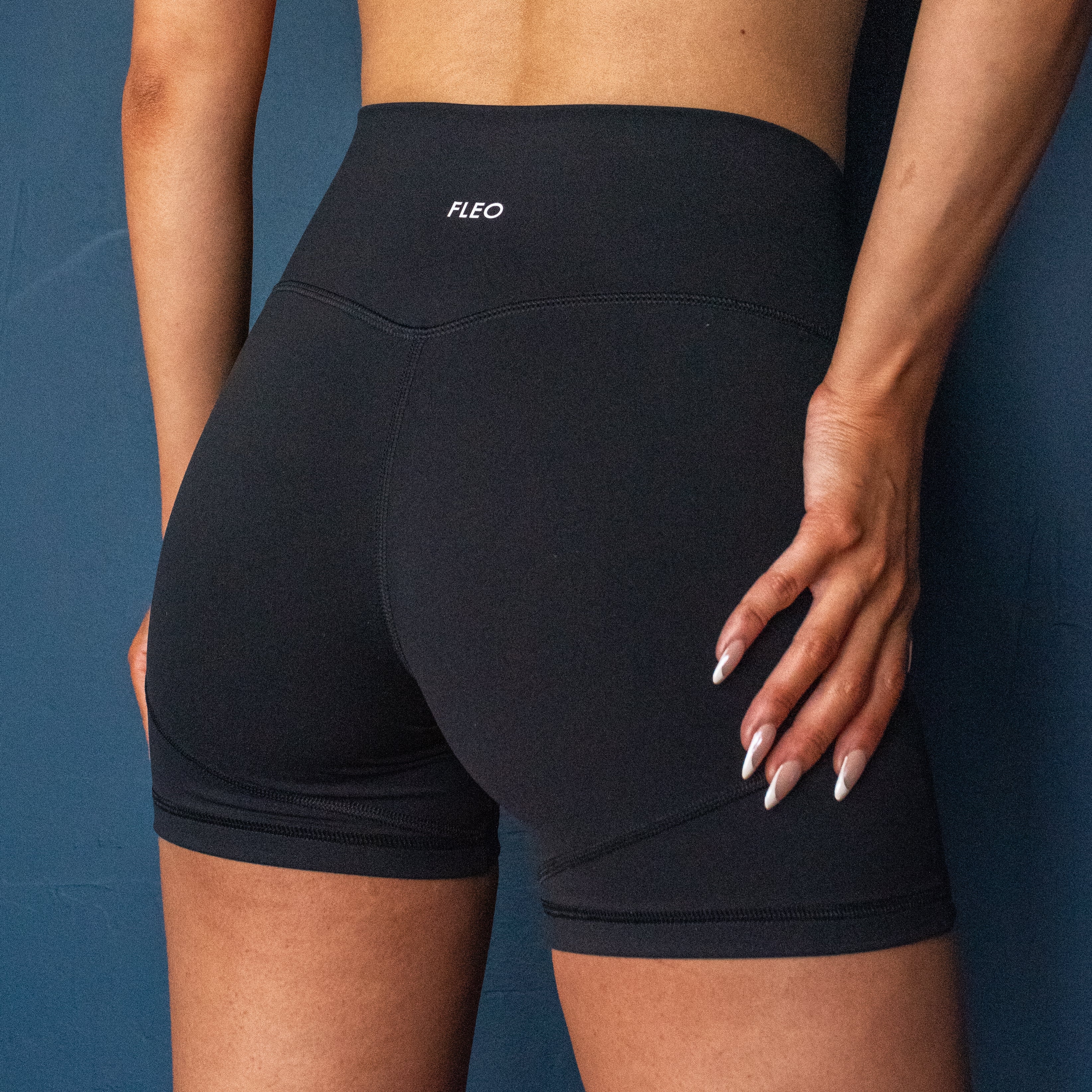 SmoothSculpt Sweetheart Short 5" - High Rise