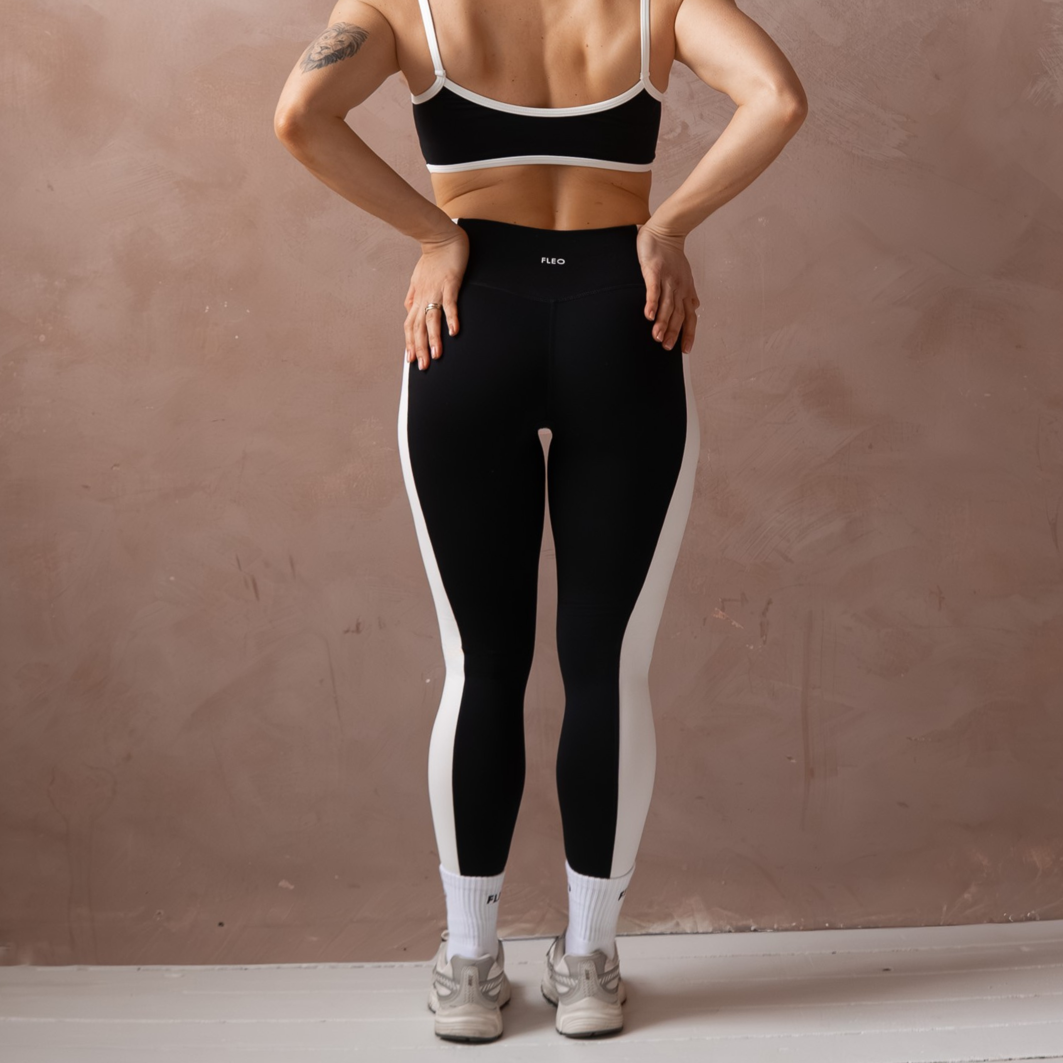 Sideline Legging - High Rise