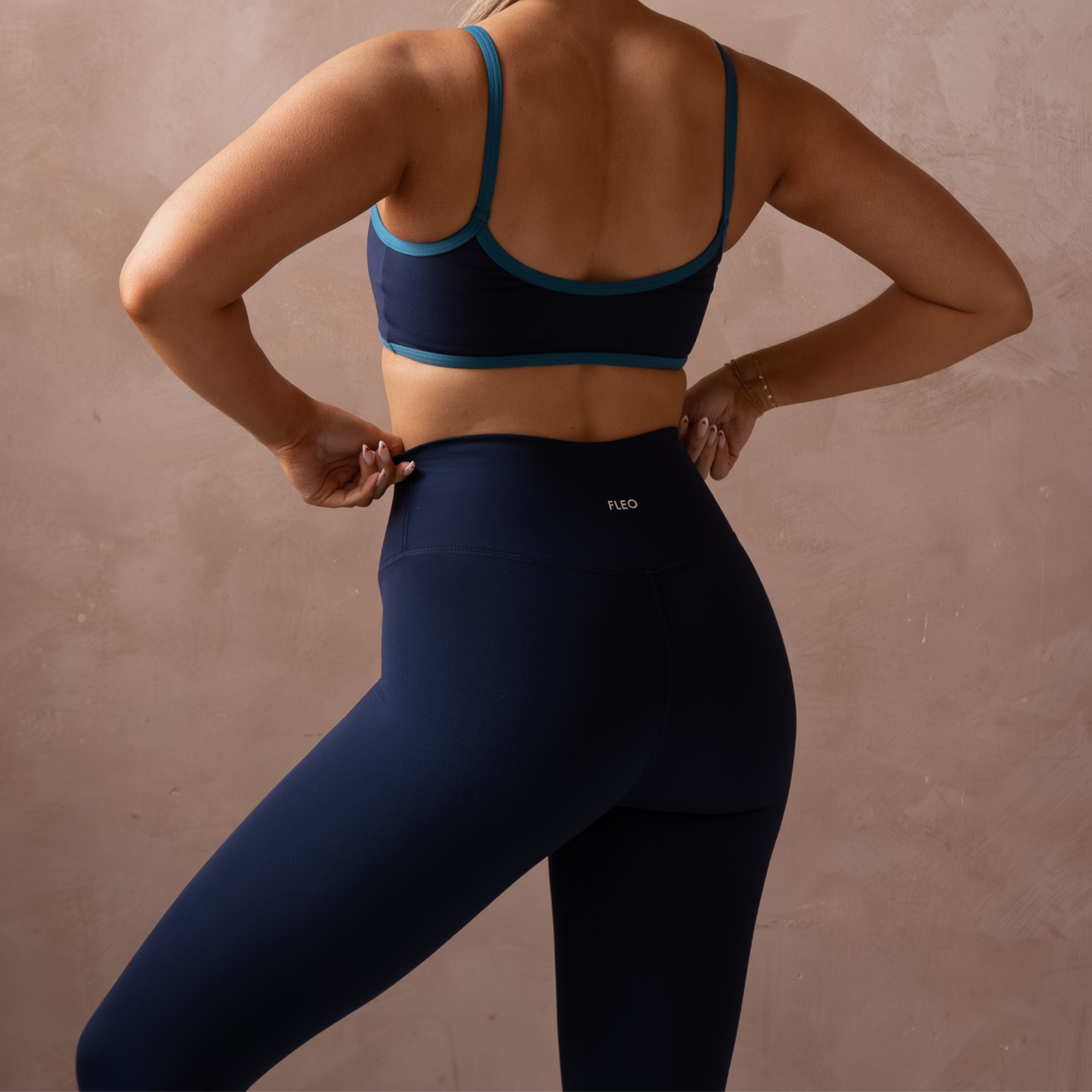 Ankle Dip Legging 25"- No Front Seam - High Rise