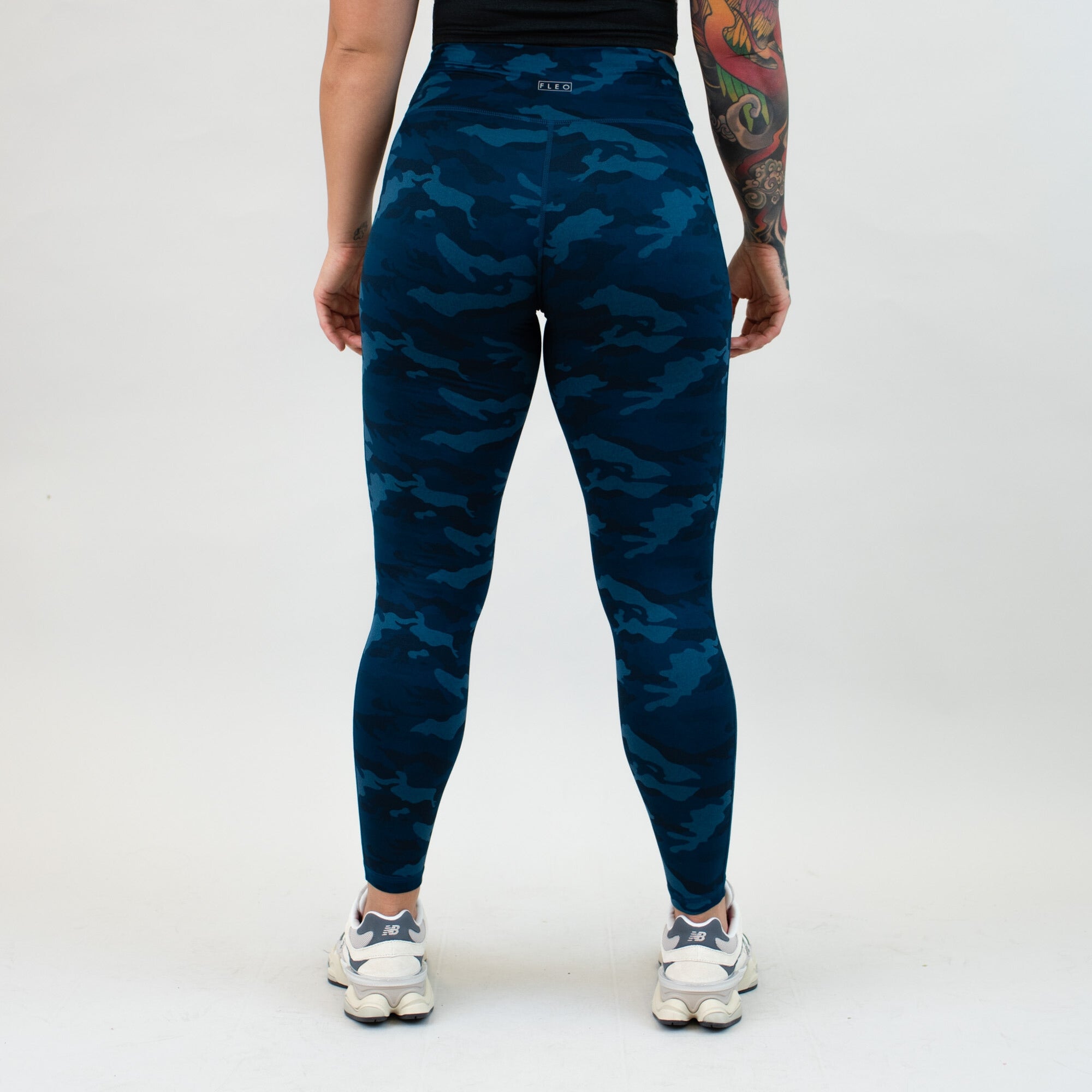 Heather Sailor Blue Camo V Waistband Leggings 7/8 25" - Mid High Rise