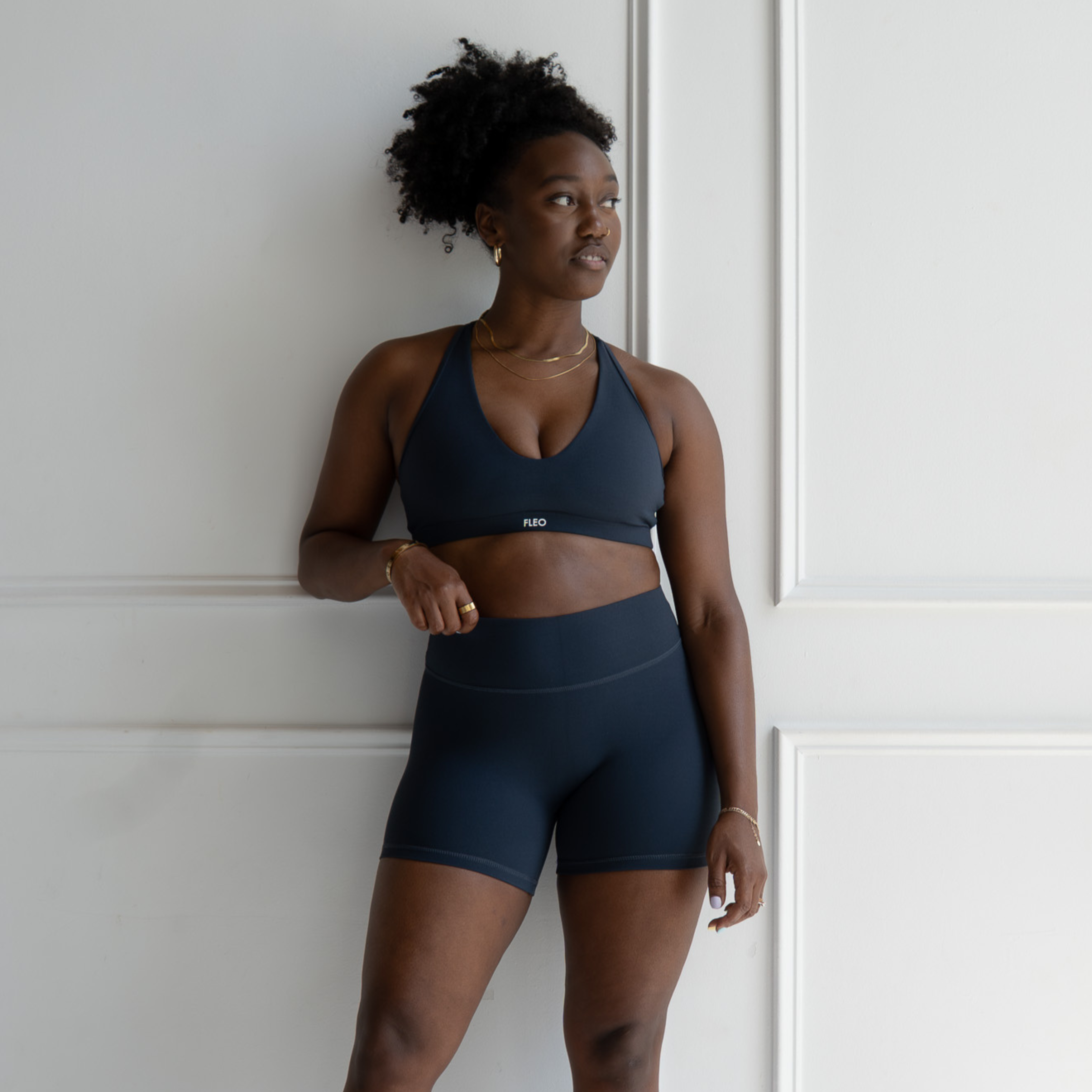 SmoothSculpt Jade Sports Bra - Medium Support