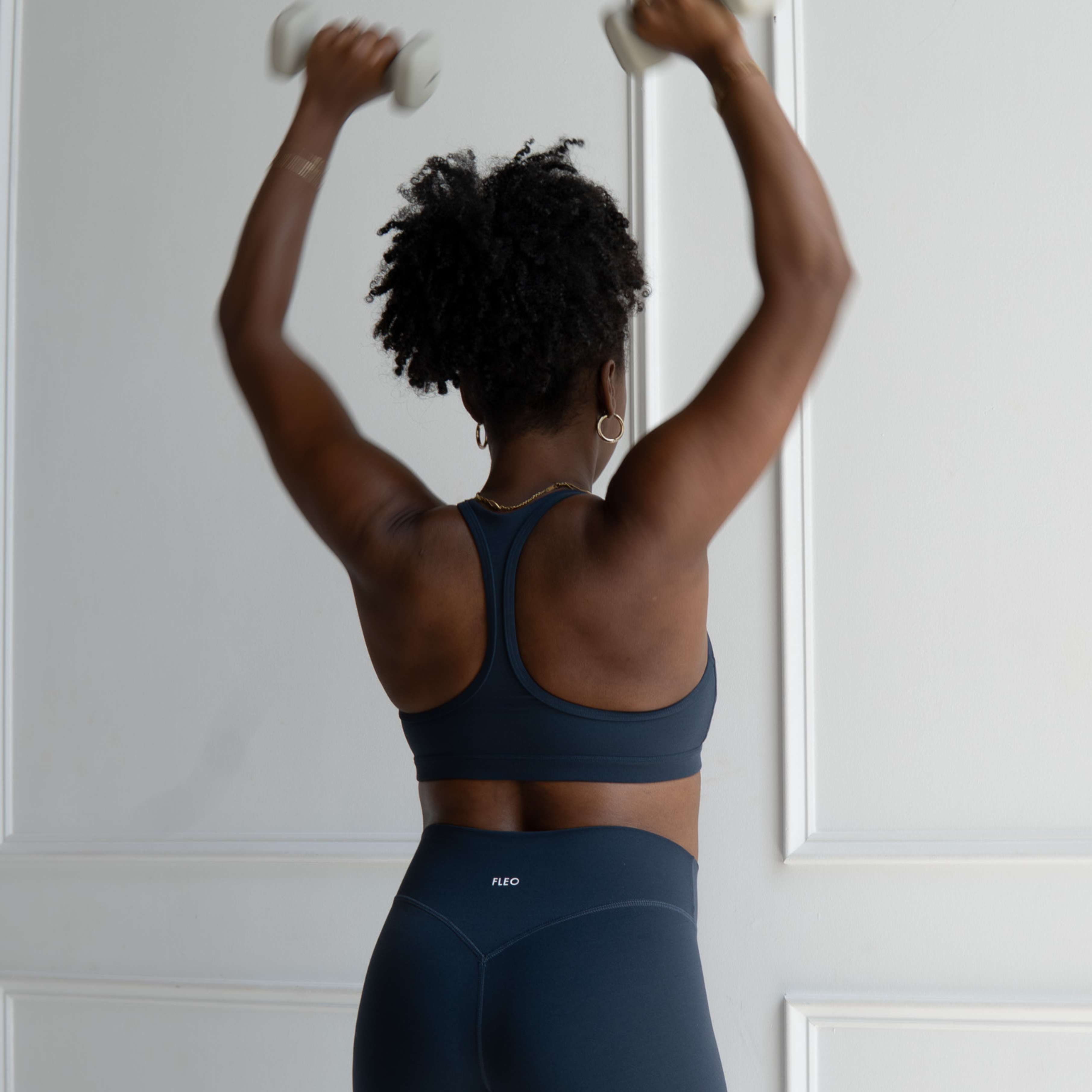 SmoothSculpt Jade Sports Bra - Medium Support
