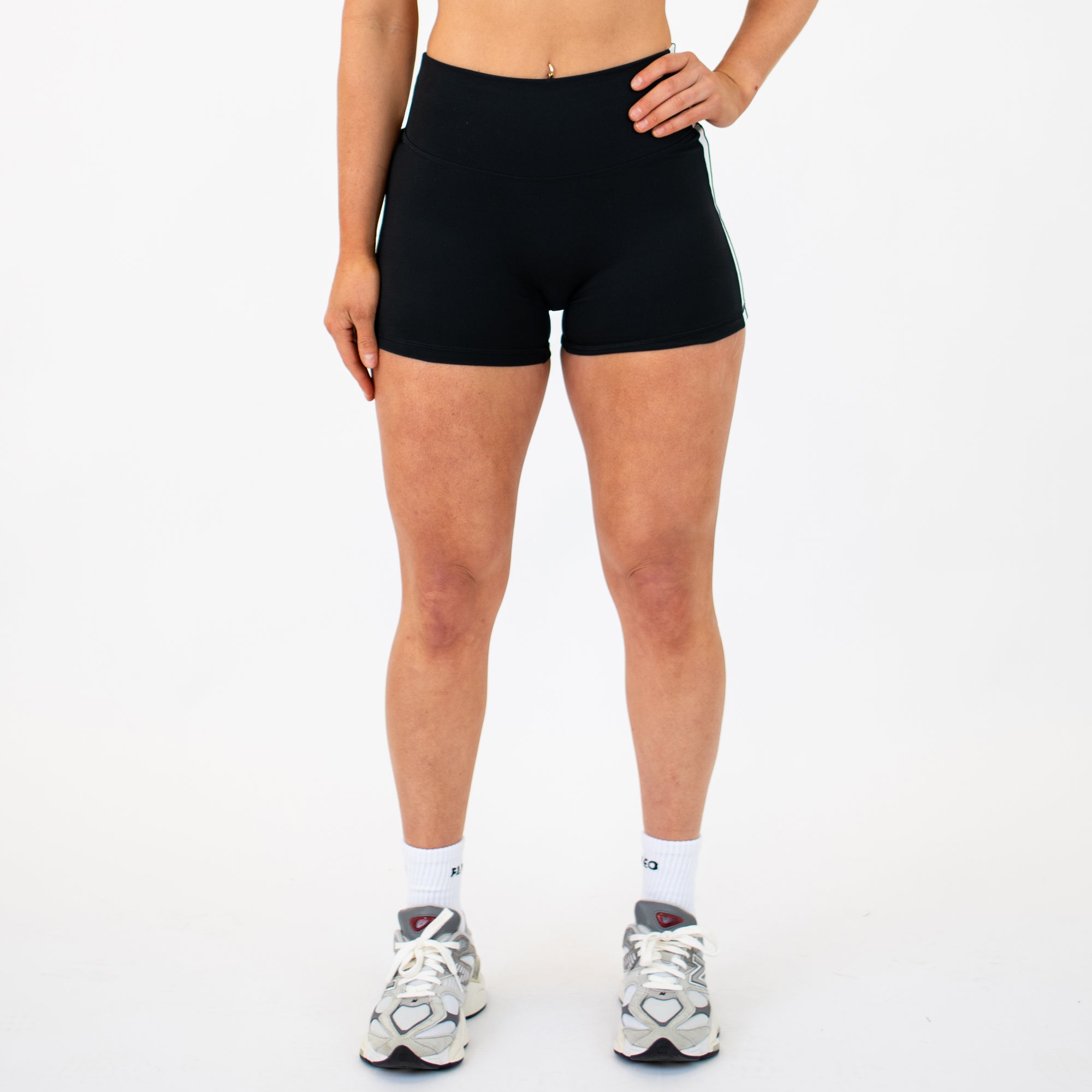 Inset Short 4.5" - No Front Seam - High Rise