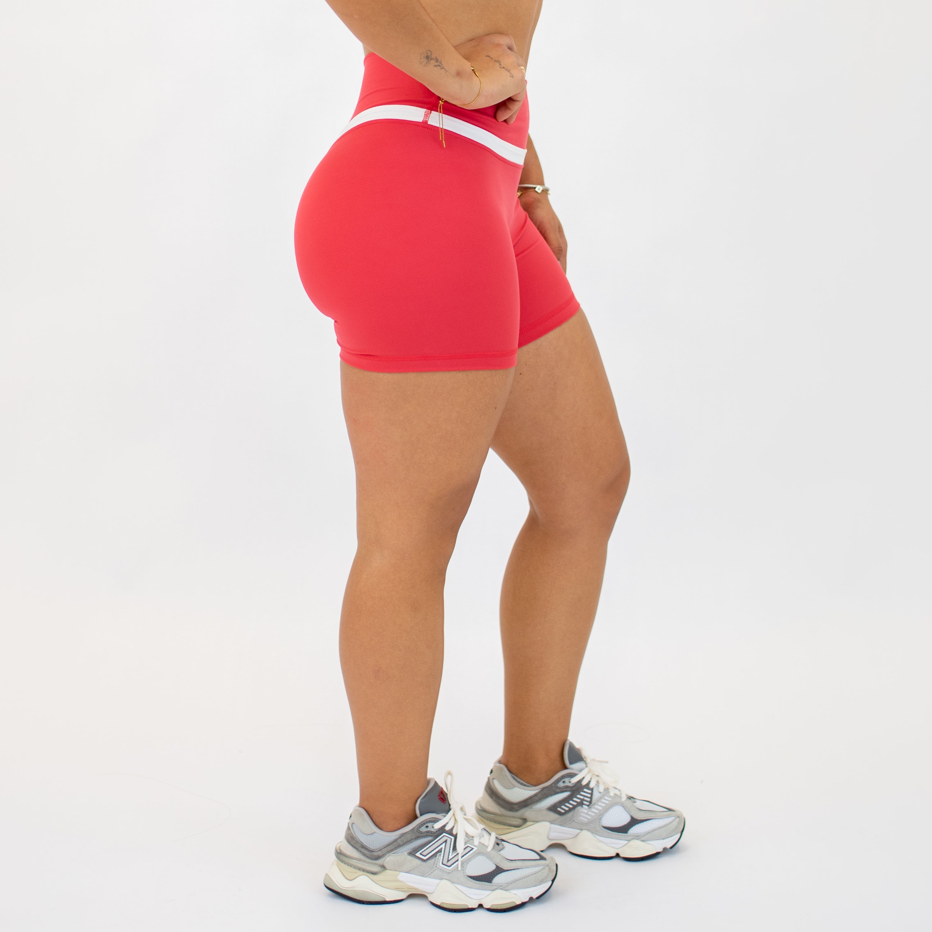 V Define Short 5" - No Front Seam - High Rise