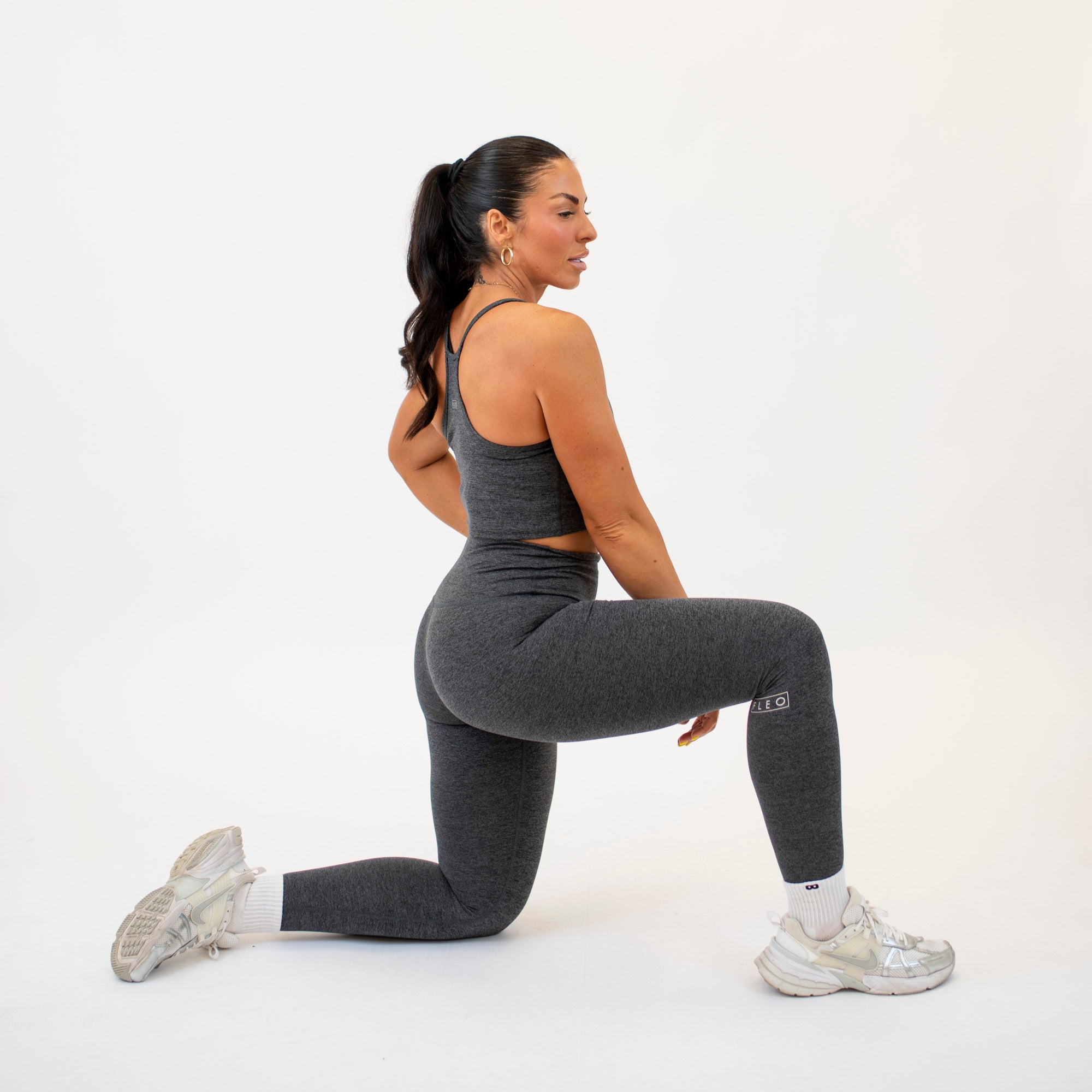 Magnet Black Leggings - El Toro in Bounce by FLEO -3