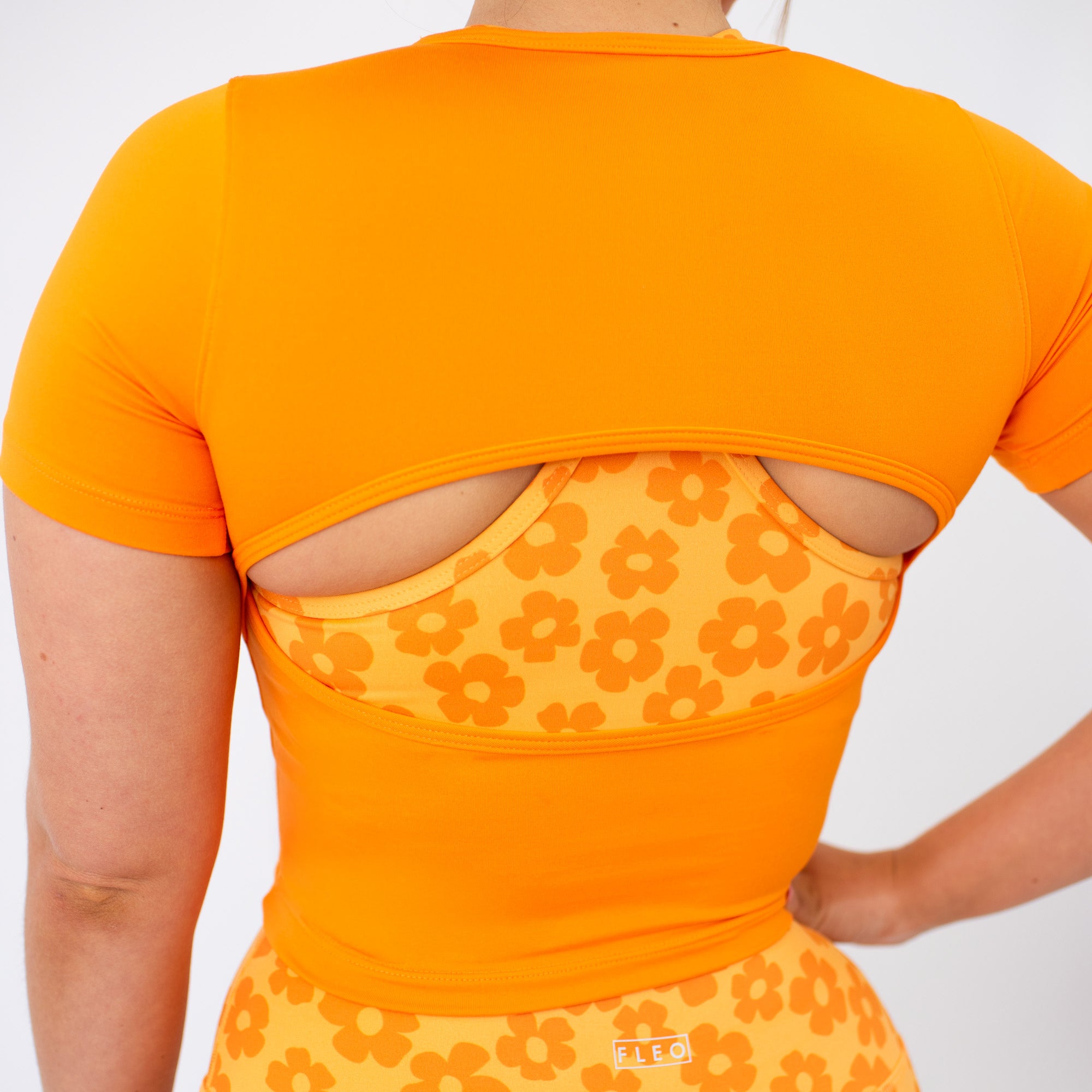 Back Day Crop Tee