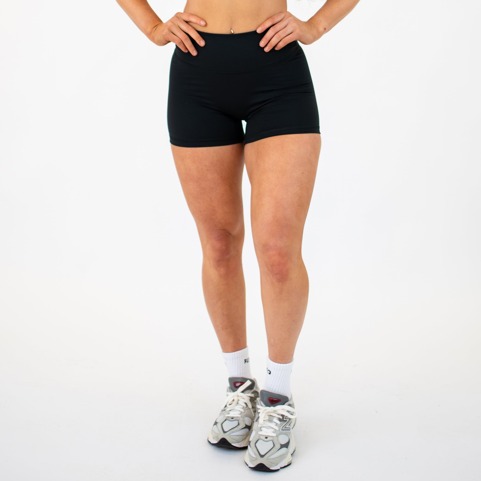 Boost Short 4" - No Front Seam - High Rise