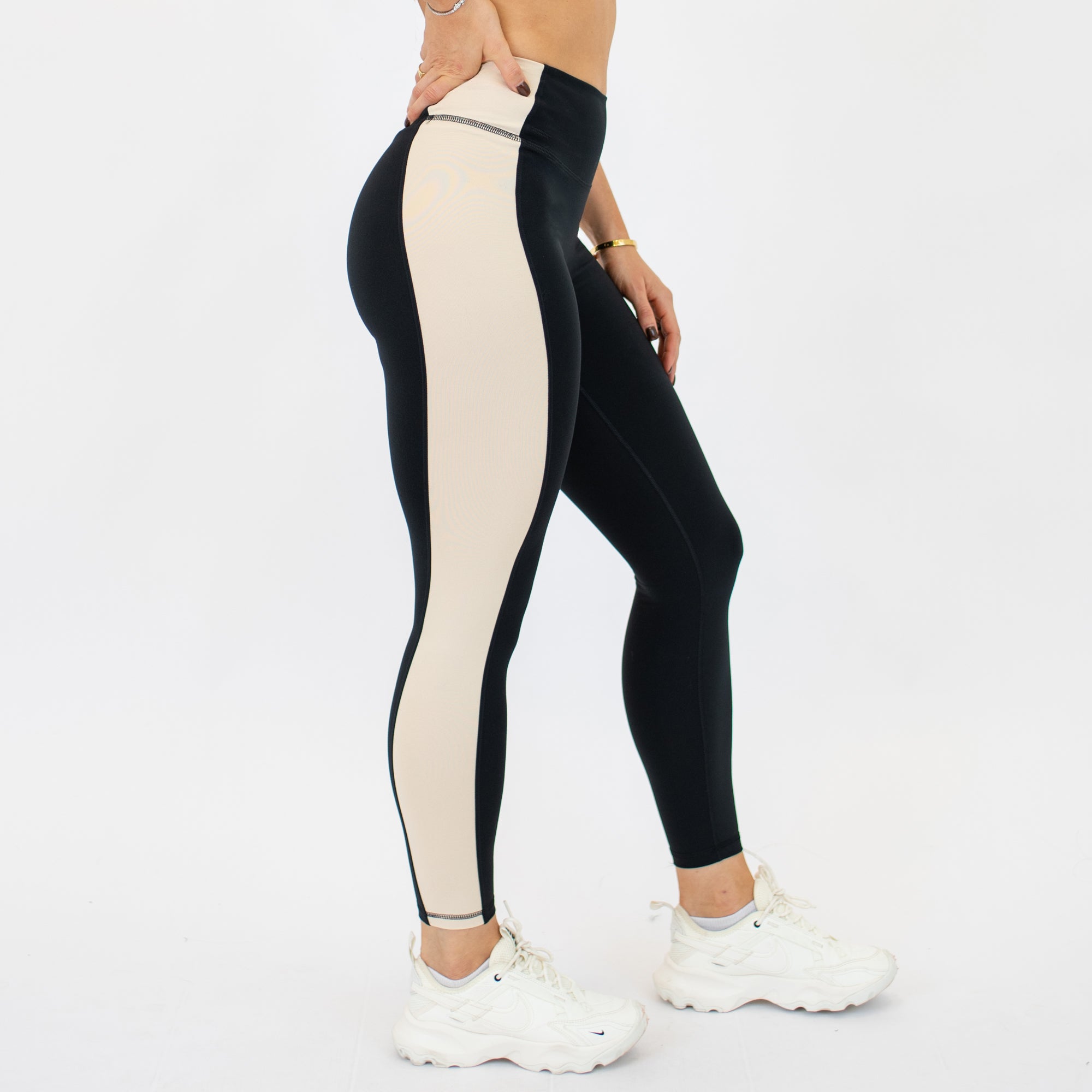 Sideline Legging - High Rise