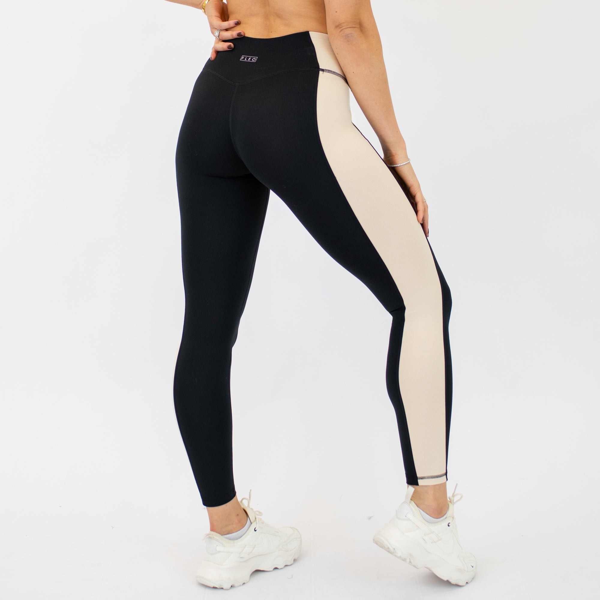 Sideline Legging - High Rise