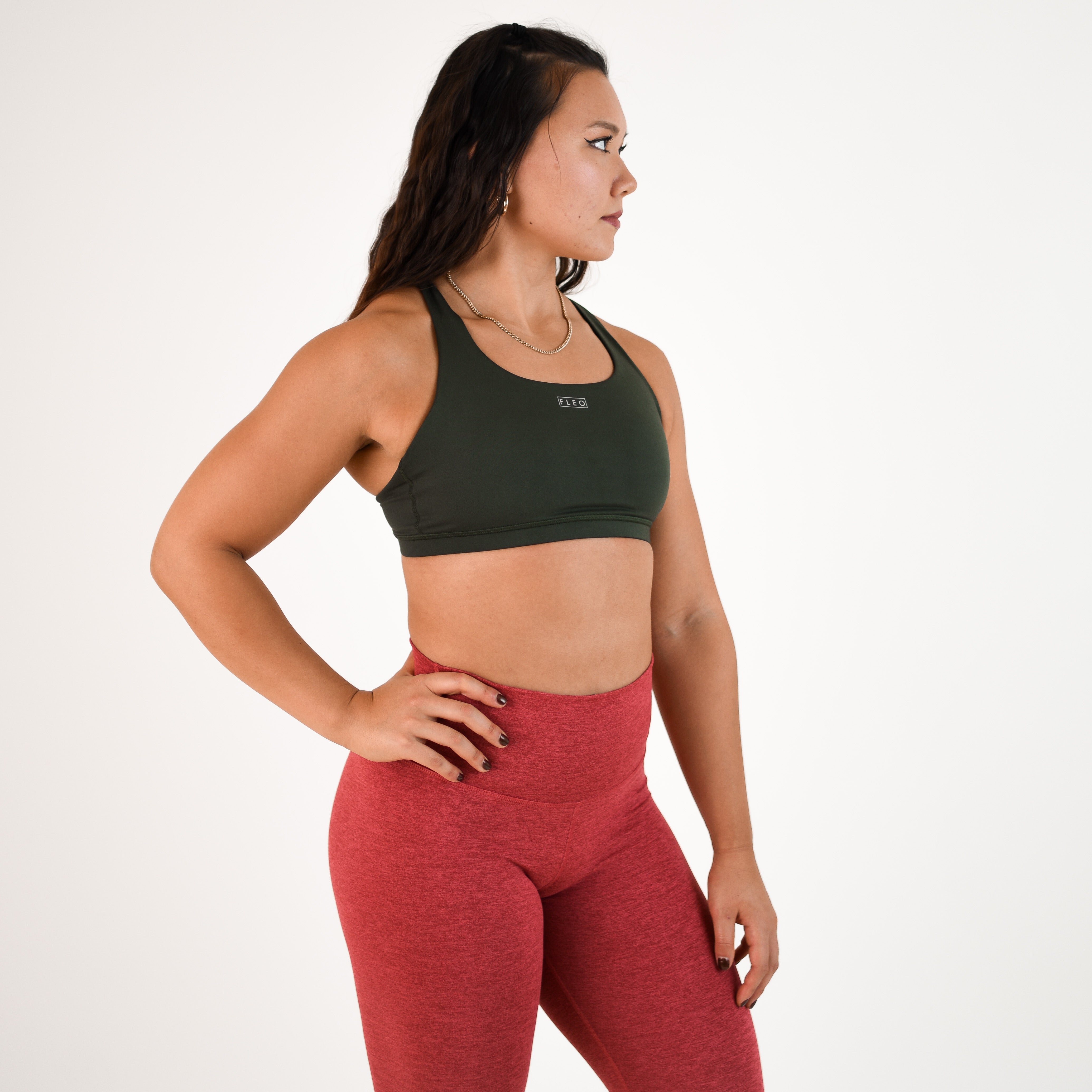 Kombu Green Scoop Neck Sports Bra - Isla