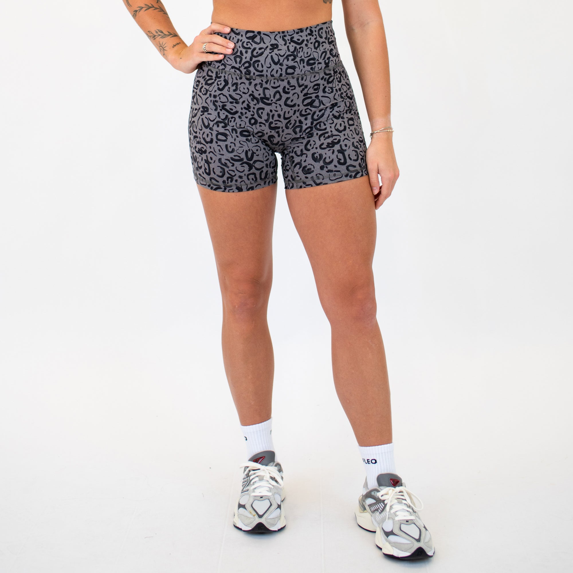Flower Leopard No Front Seam High Rise Spandex Shorts -1