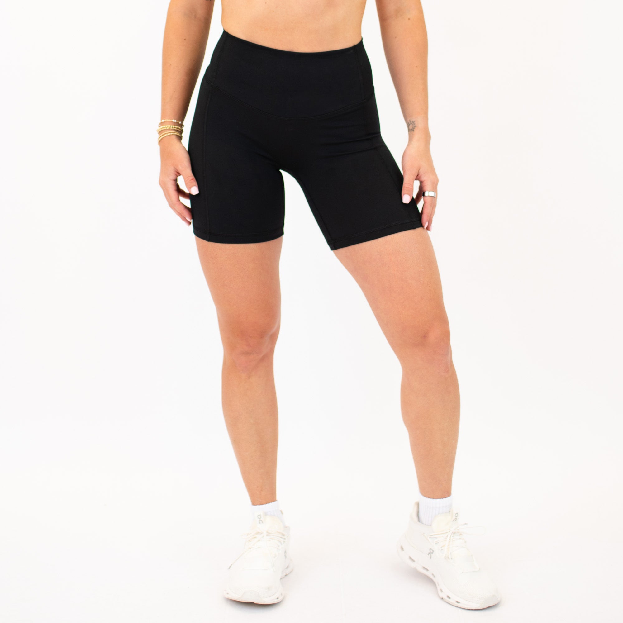 Black No Front Seam Training Short - Pedal