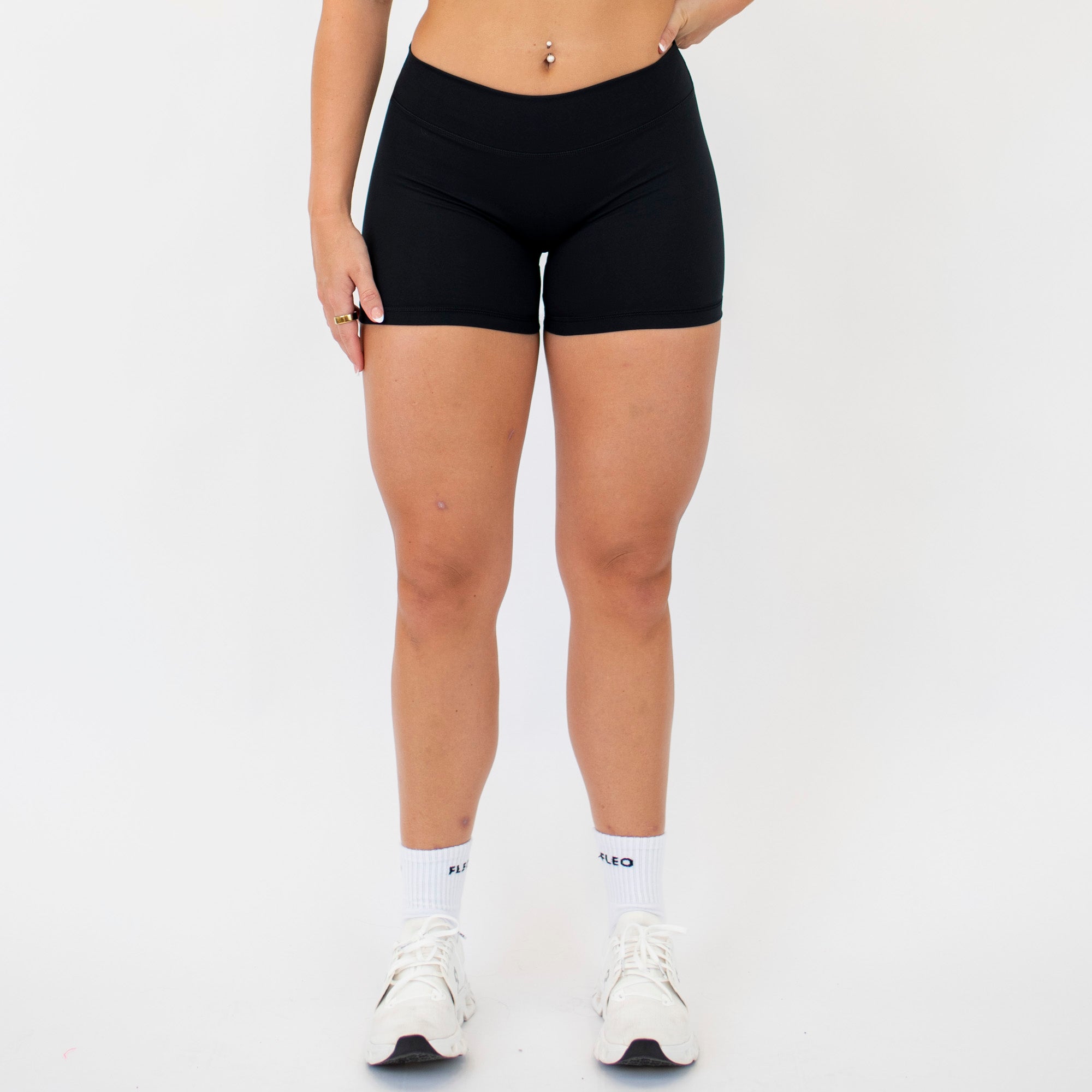 Black No Front Seam Mid Rise Spandex Shorts