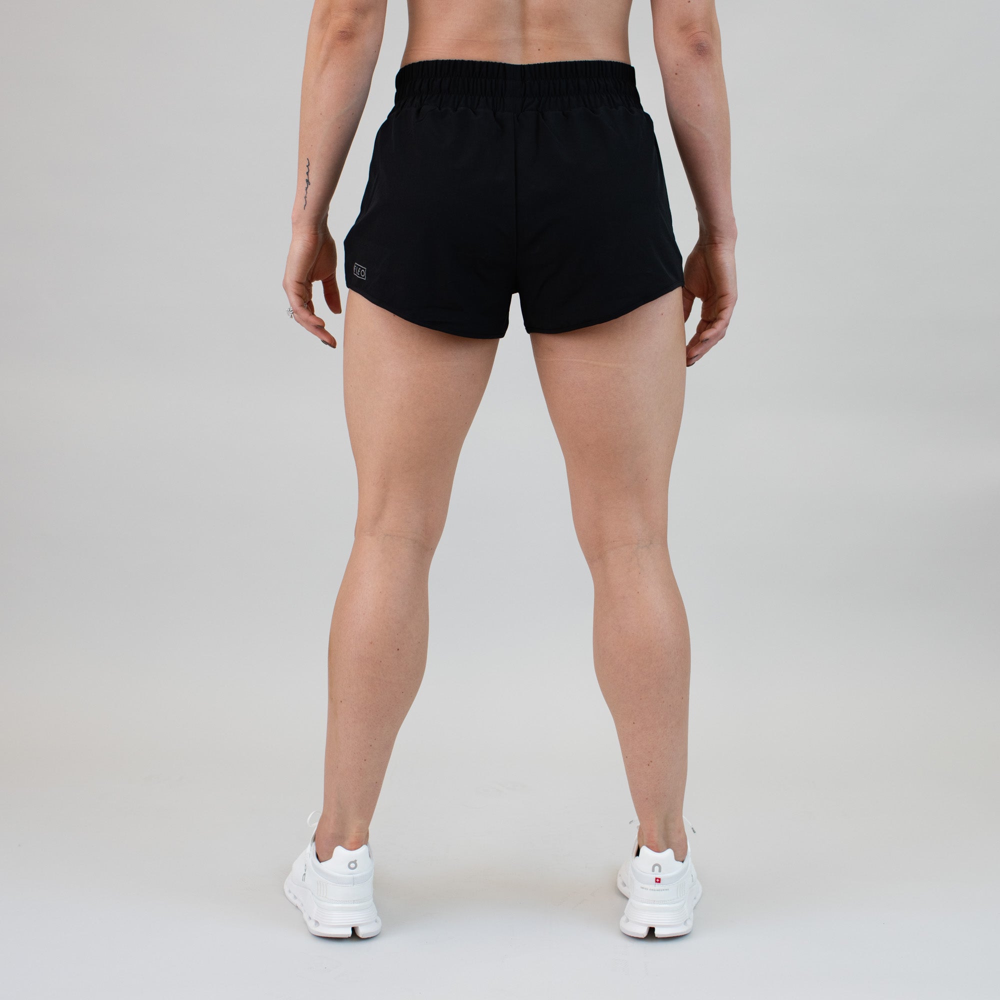 High Rise Keep Up Shorts - Black