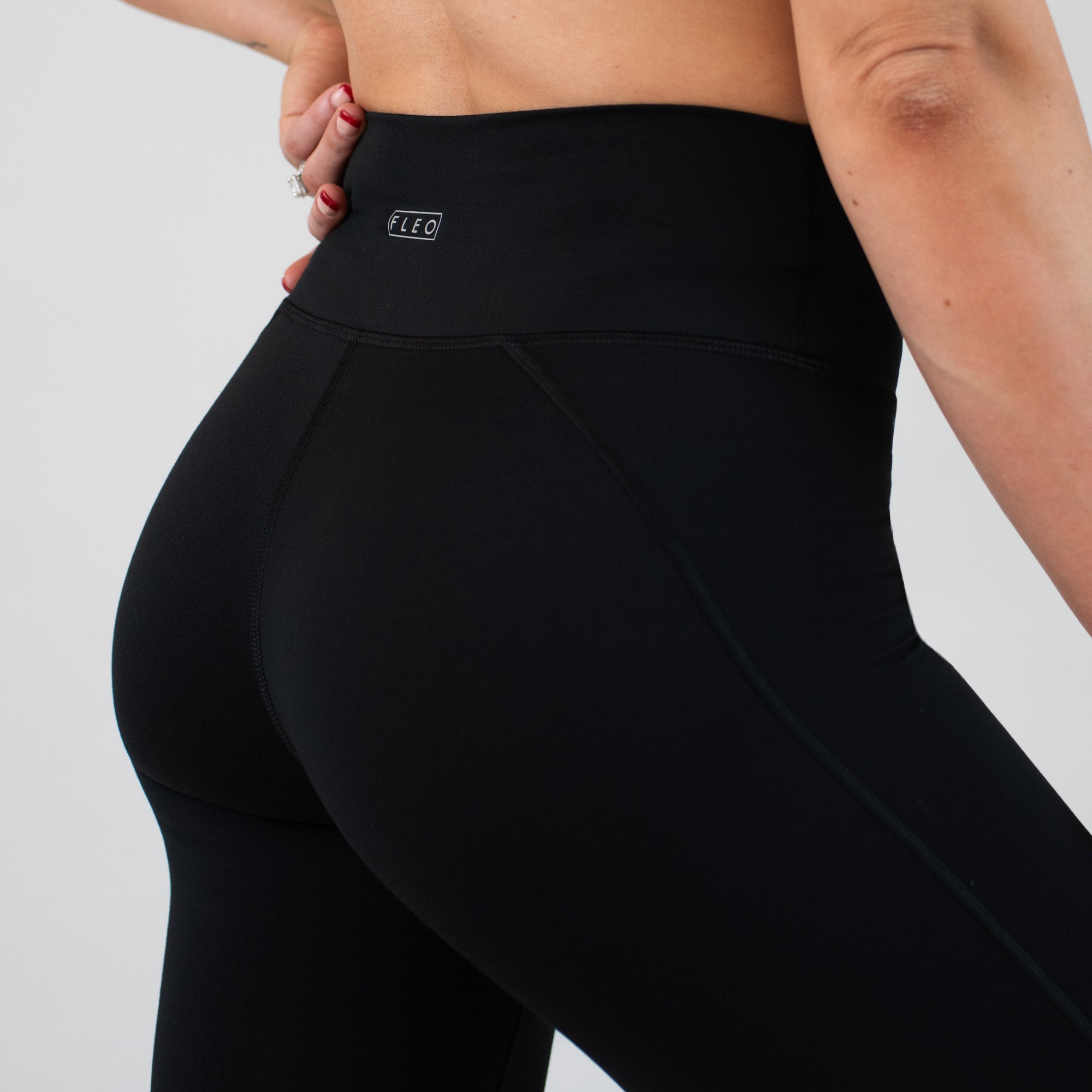 Charge Legging 25"- No Front Seam - Higher Rise