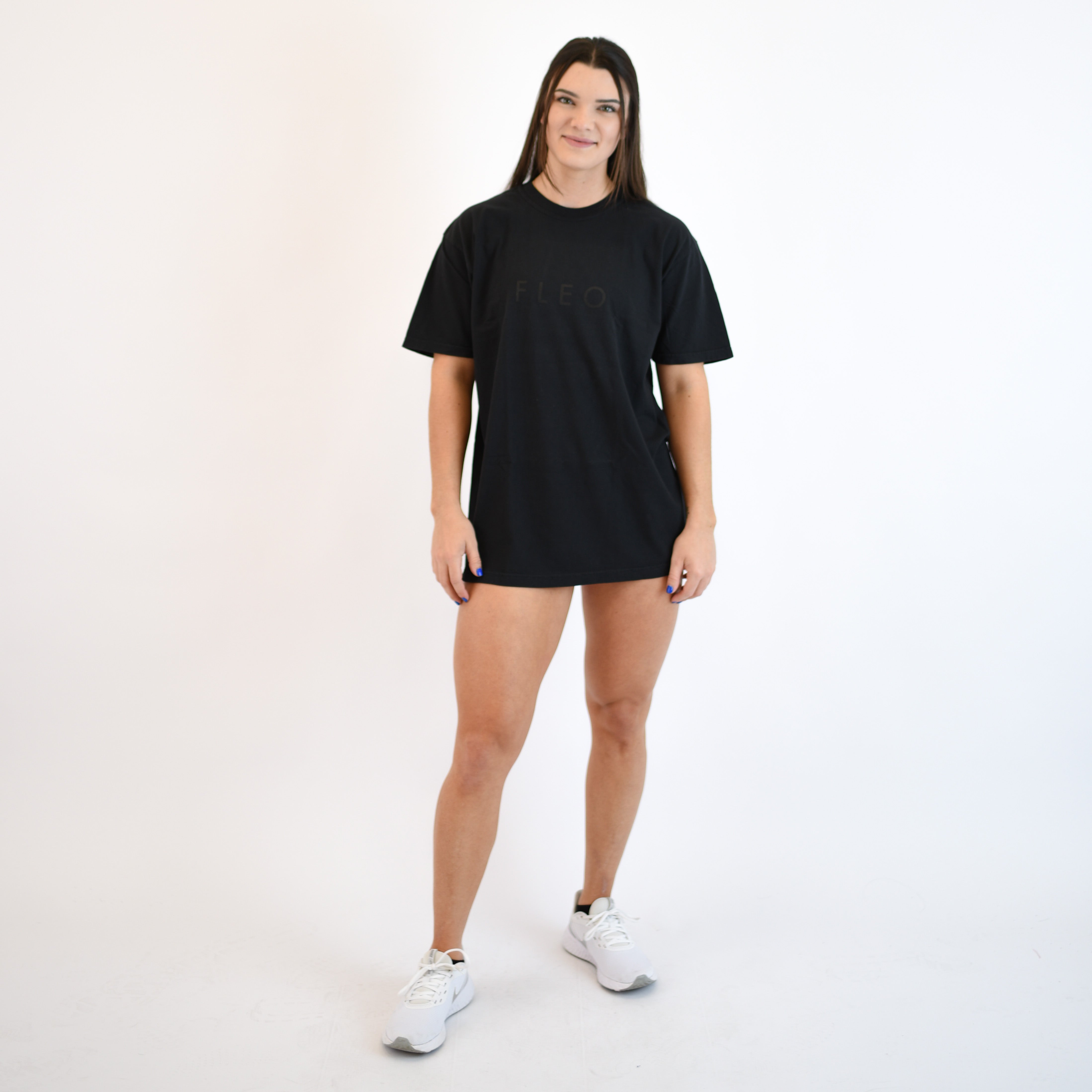 FLEO Oversized Tee