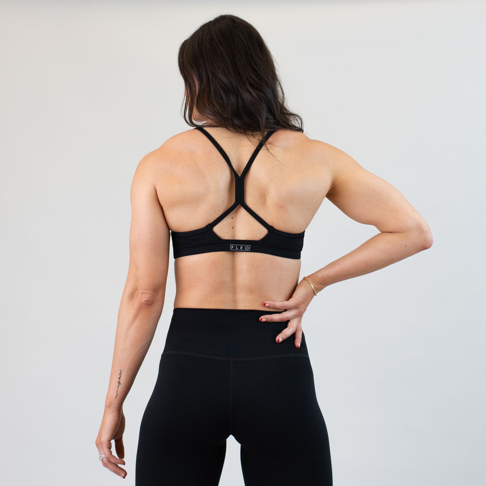 Black Sports Bra - Reinette 