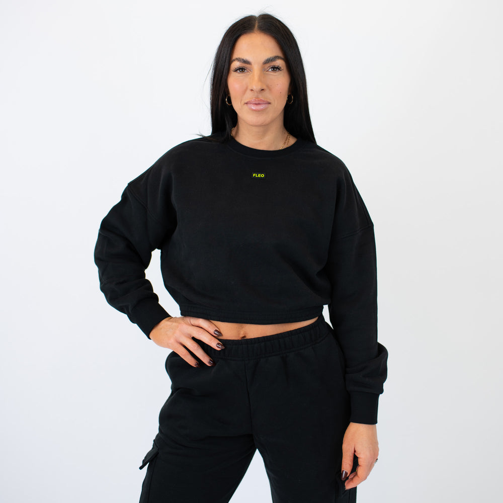 Serene Crop Crewneck Sweatshirt - Black