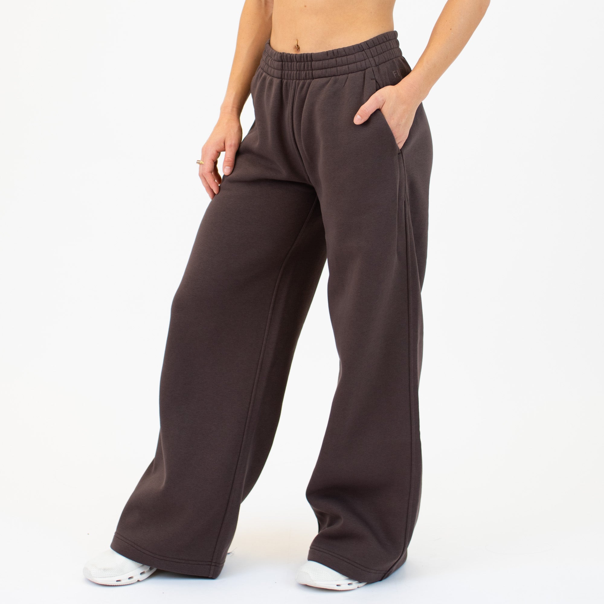 Recharge Wide Leg Sweatpant