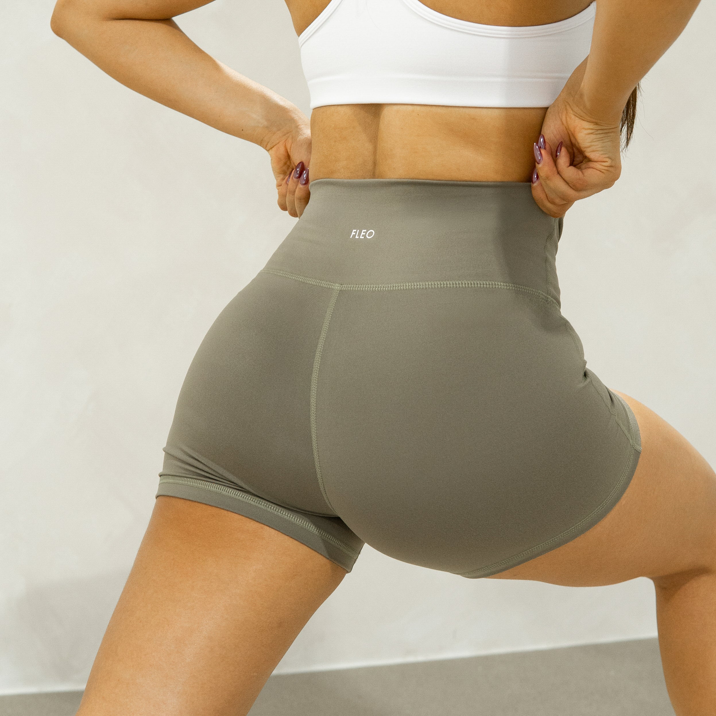 Ascend Short 3.25" - No Front Seam - Higher Rise