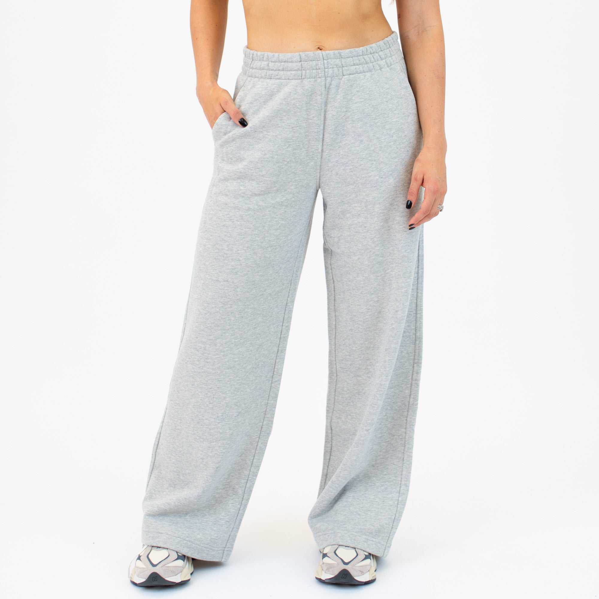 Recharge Wide Leg Sweatpant