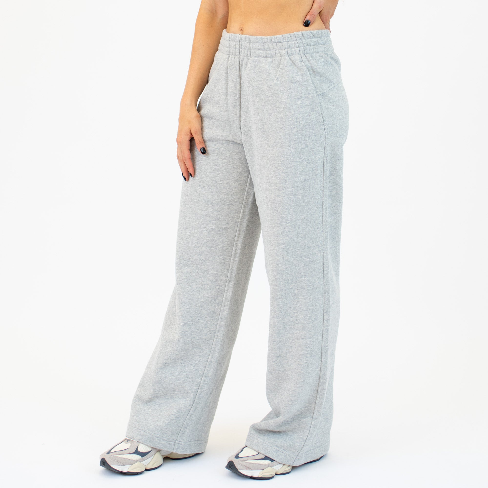 Recharge Wide Leg Sweatpant