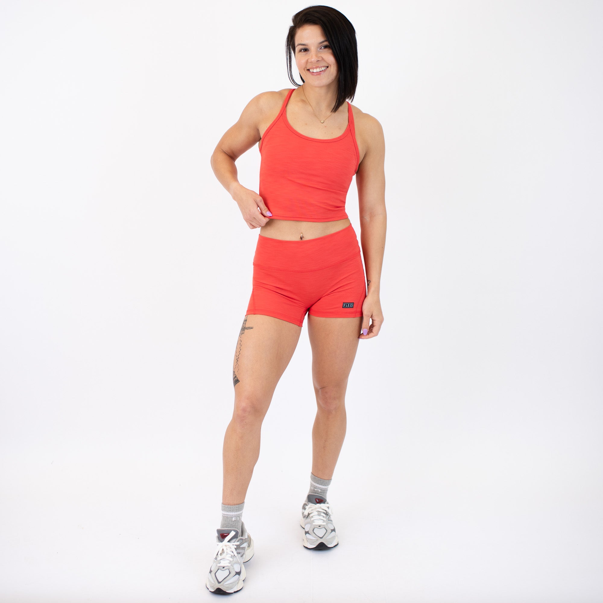 Hibiscus Ribbed Crop Tank - Switch Up