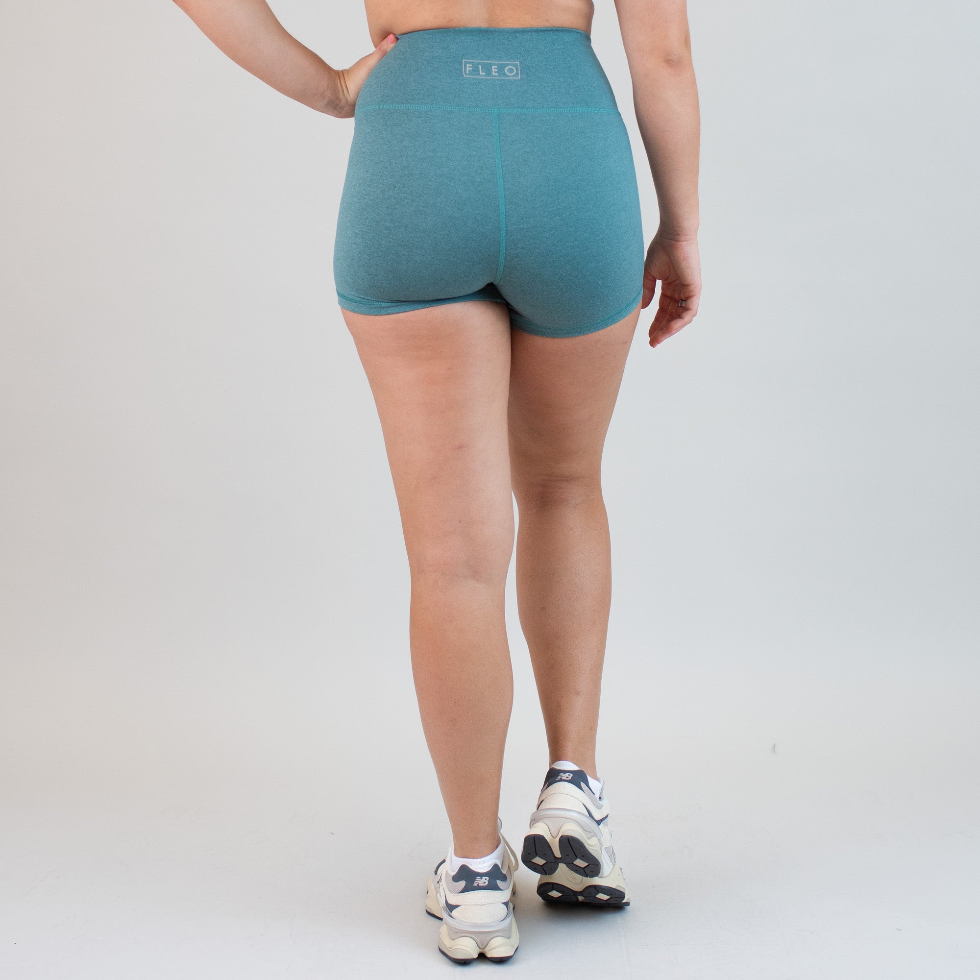 V Waistband Short 3.5" - High Rise