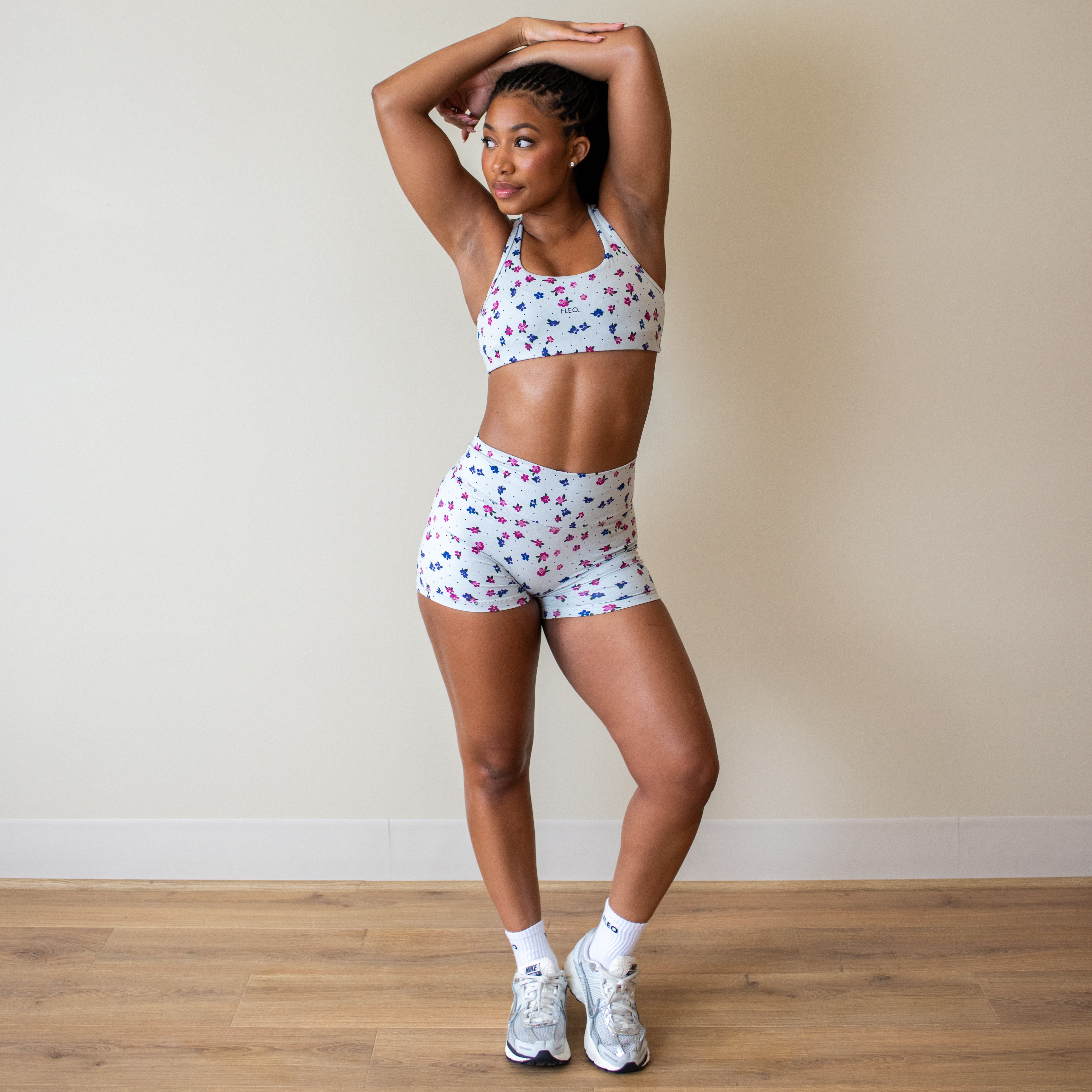 Boost Short 4" - No Front Seam - High Rise