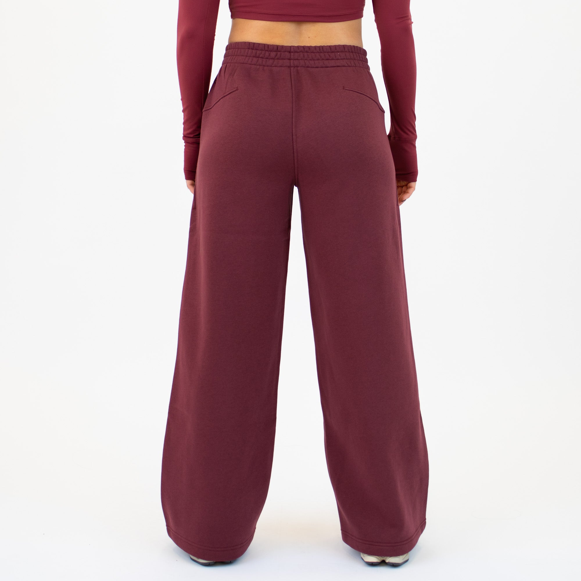 Recharge Wide Leg Sweatpant