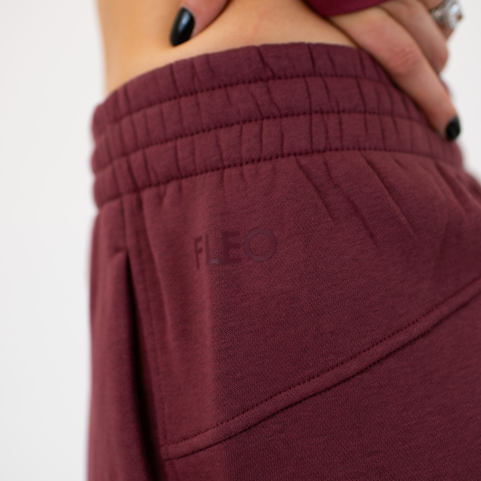 Recharge Wide Leg Sweatpant