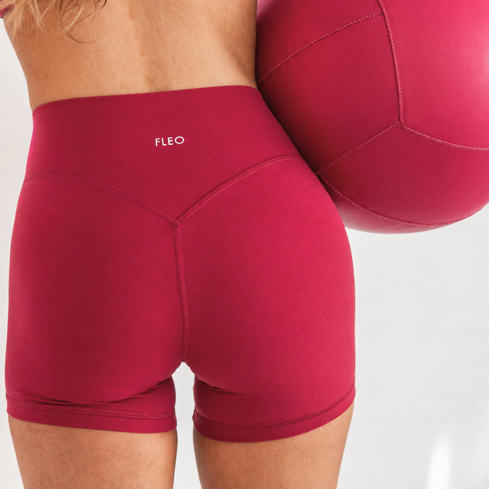 SmoothSculpt Uplift V Back Short 5"