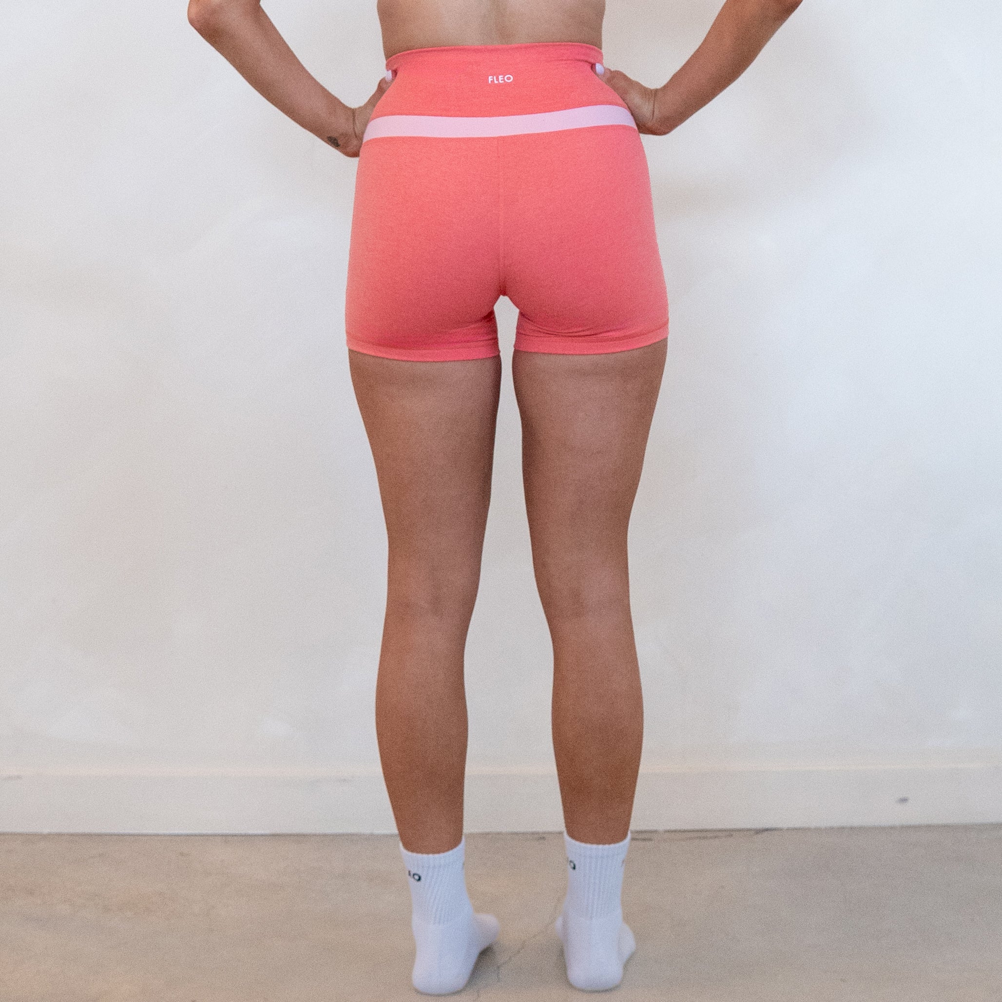 Double Take Short 4" - No Front Seam - Higher Rise