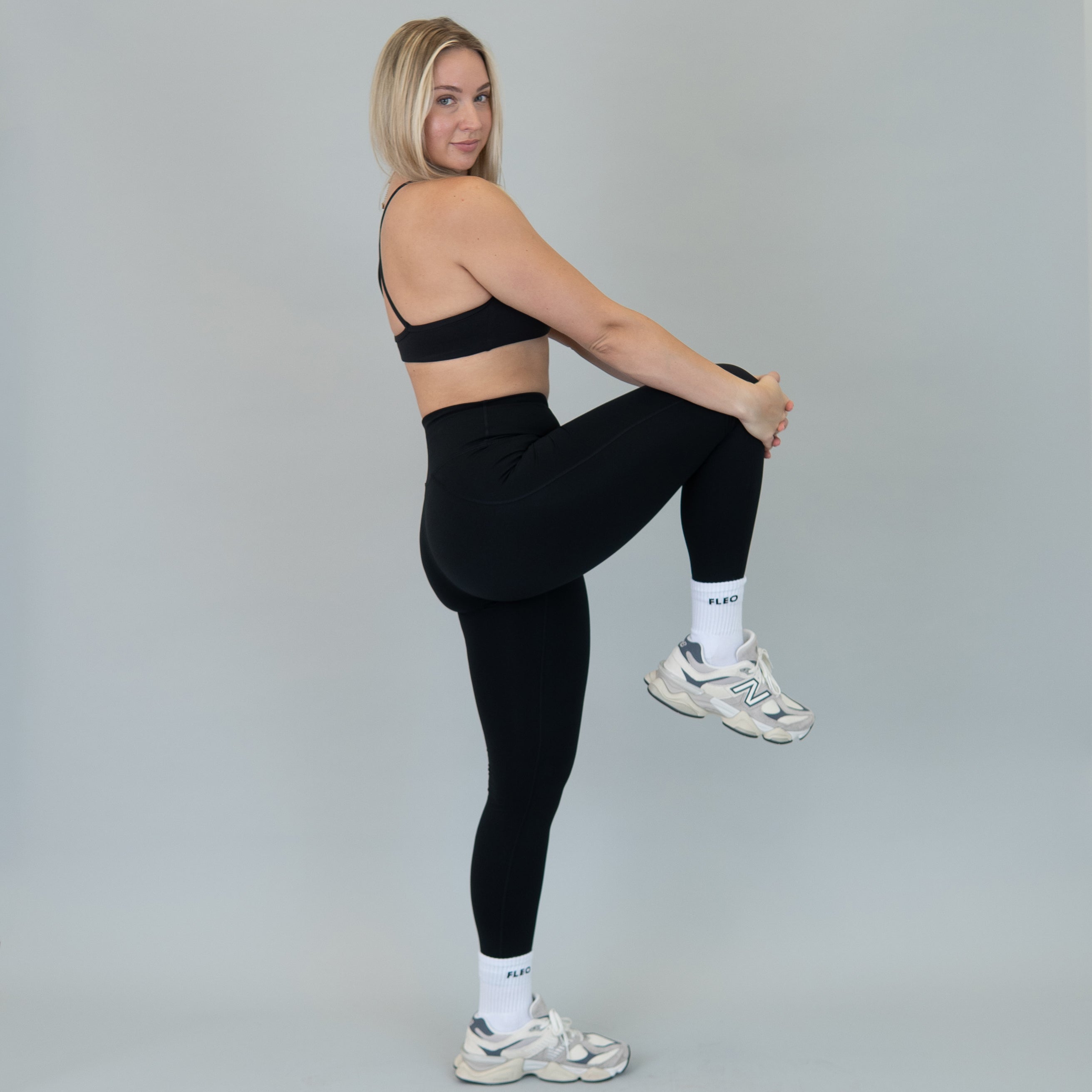 Charge Legging 25"- No Front Seam - Higher Rise
