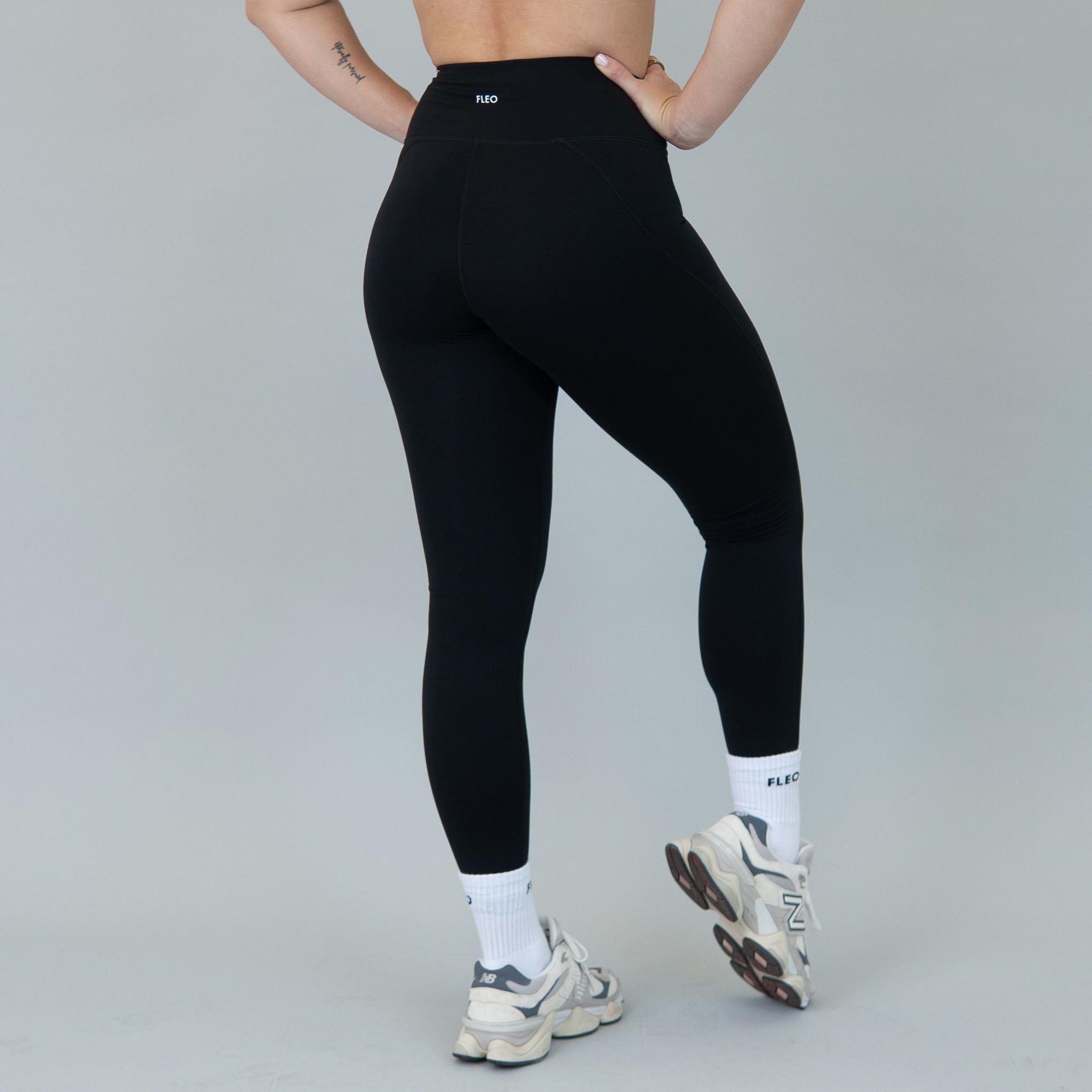 Charge Legging 25"- No Front Seam - Higher Rise