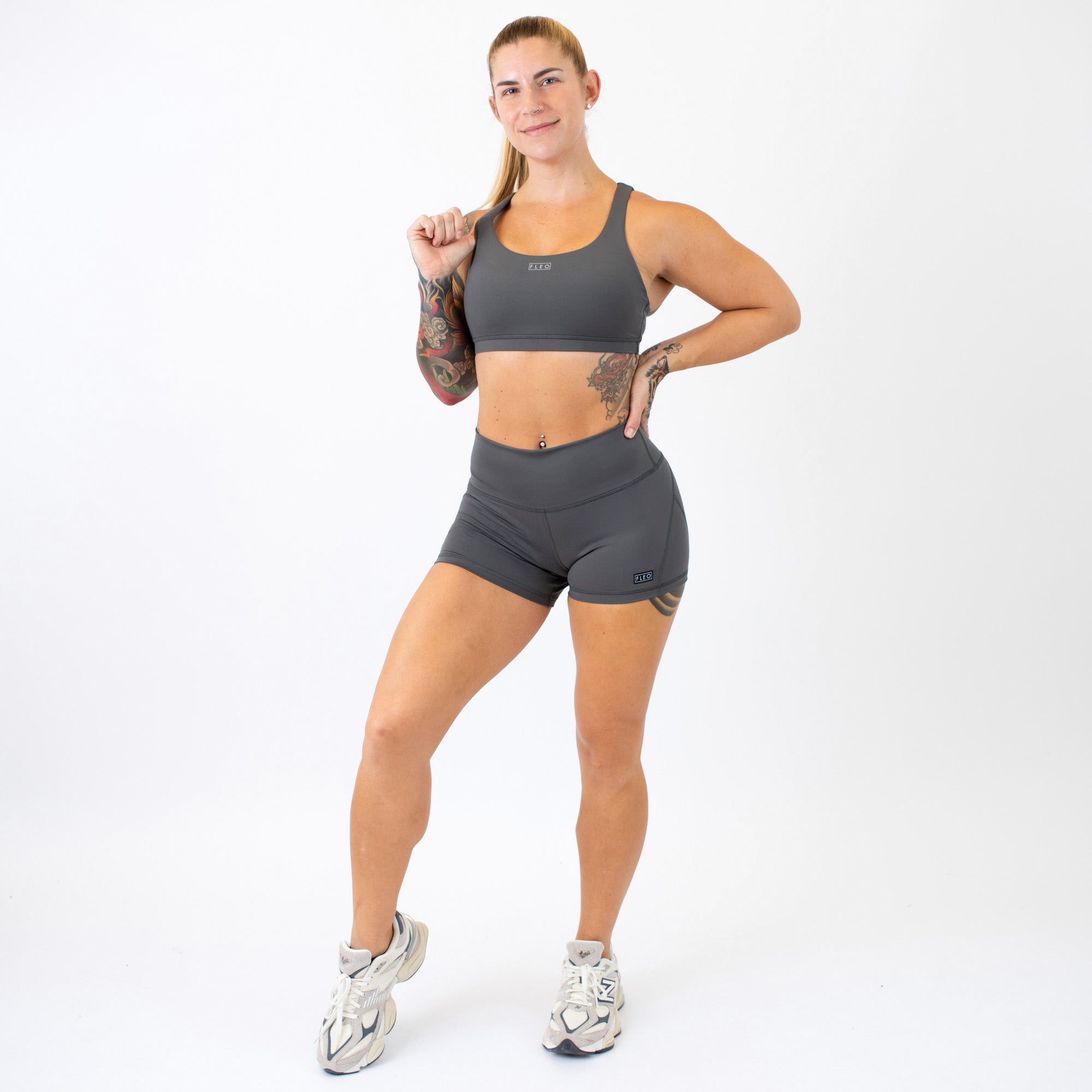 Shadow - Isla Scoop Neck Sports Bra