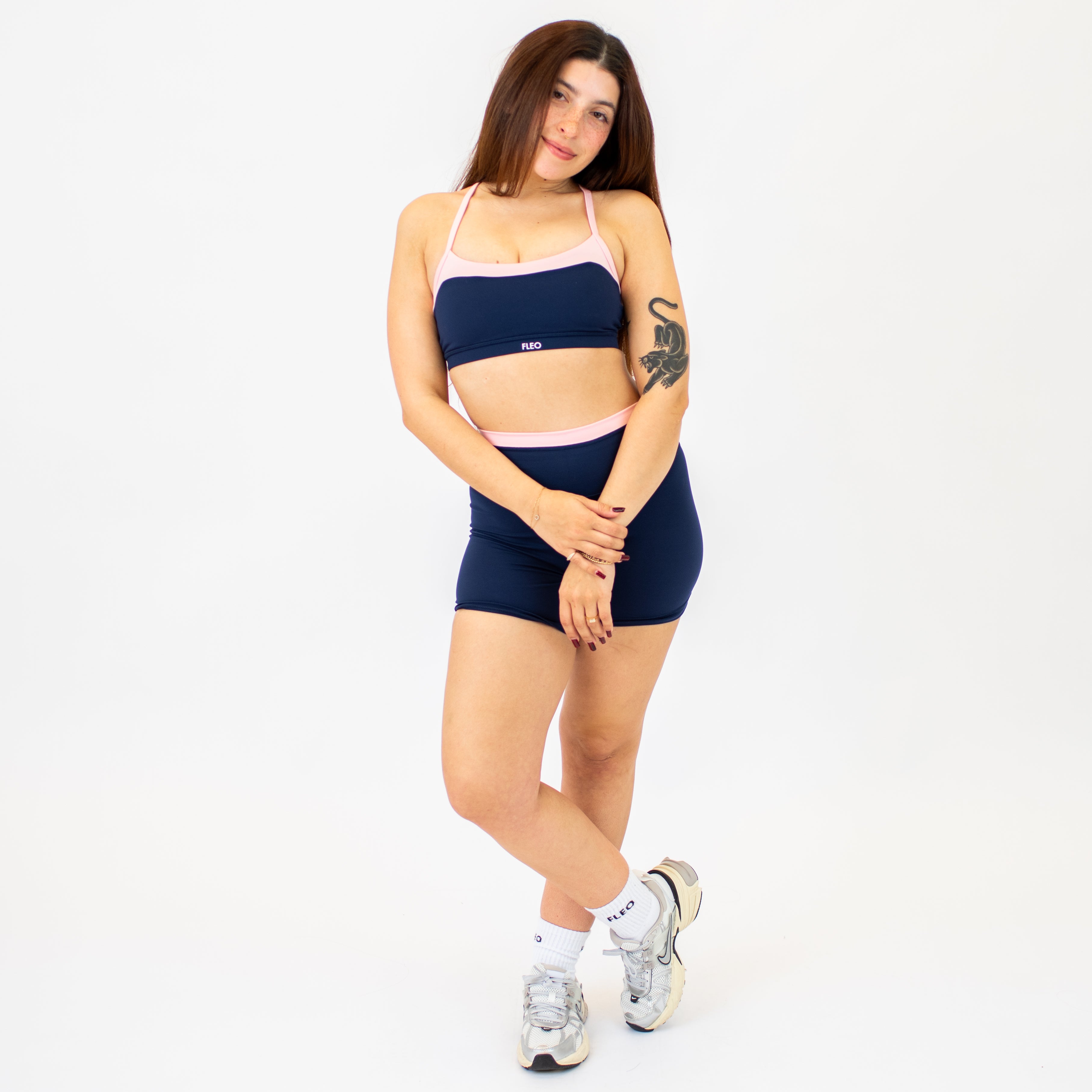 Contrast Core Short 5" - No Front Seam - High Rise