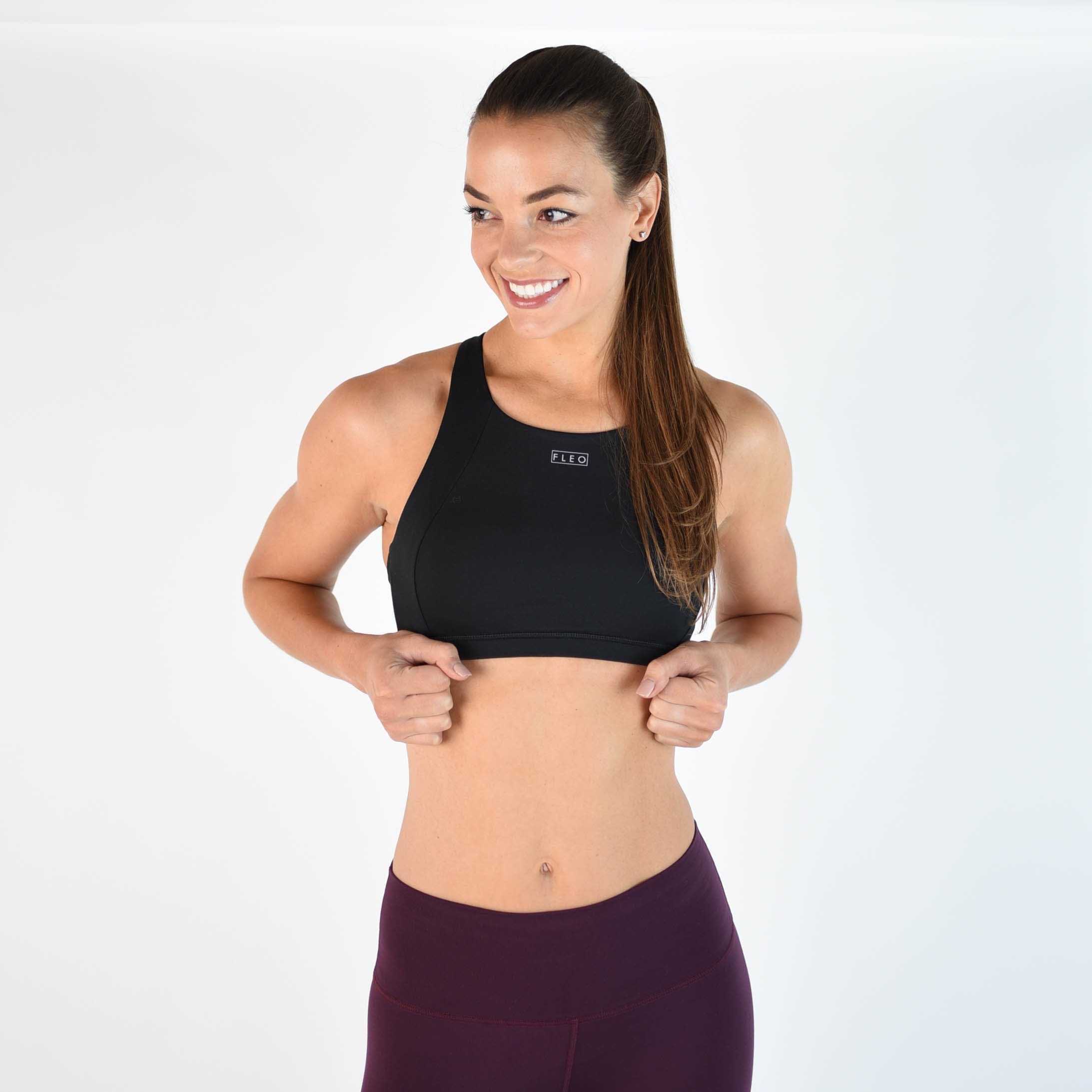 Black Sports Bra - Jourdaine 