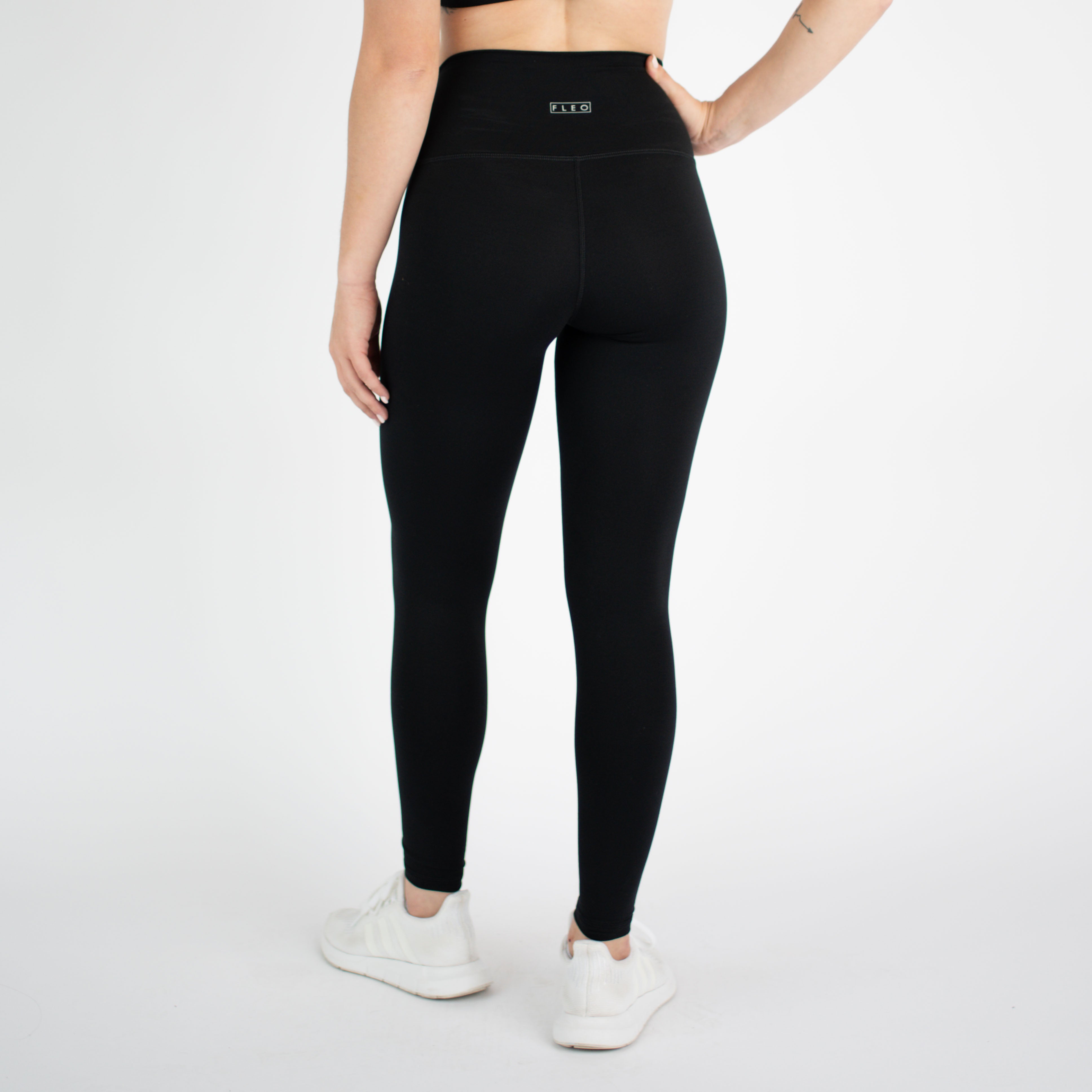 Black Minimal Logo Legging 7/8 25" - El Toro